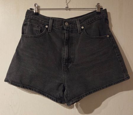 Jeans-Shorts von Levis (Grösse 30)