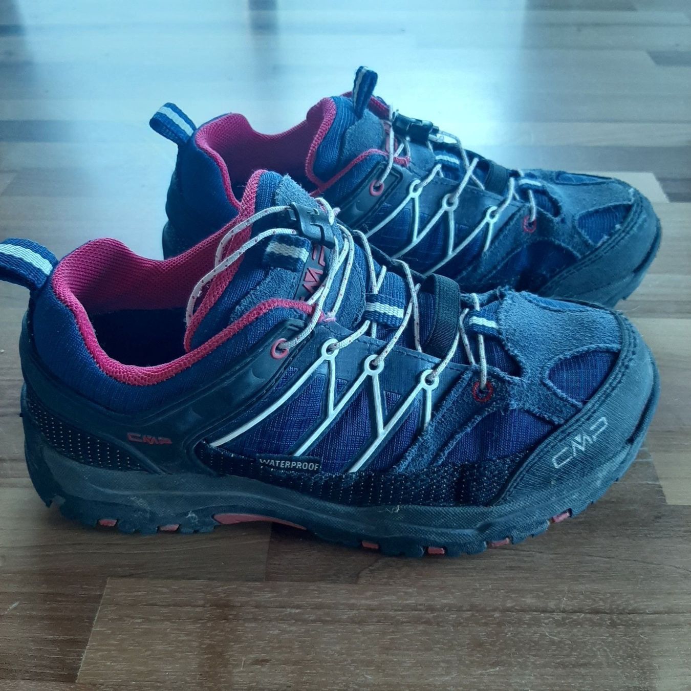 CMP Schuhe für Mädchen: CMP Wanderschuhe in gutem Zustand, Grösse 35 – Gebraucht aus Niederscherli von 20sydney02 2