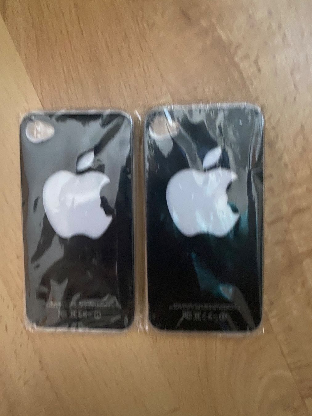 Cover & Protezioni schermo: étuis pour iPhone 4/4s – Nuovo e nell'imballaggio originale da marly venduto da karolline01 2