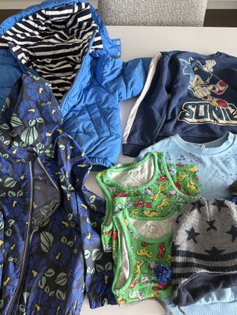 Kleiderpaket für Jungen Gr.110 (6 J)