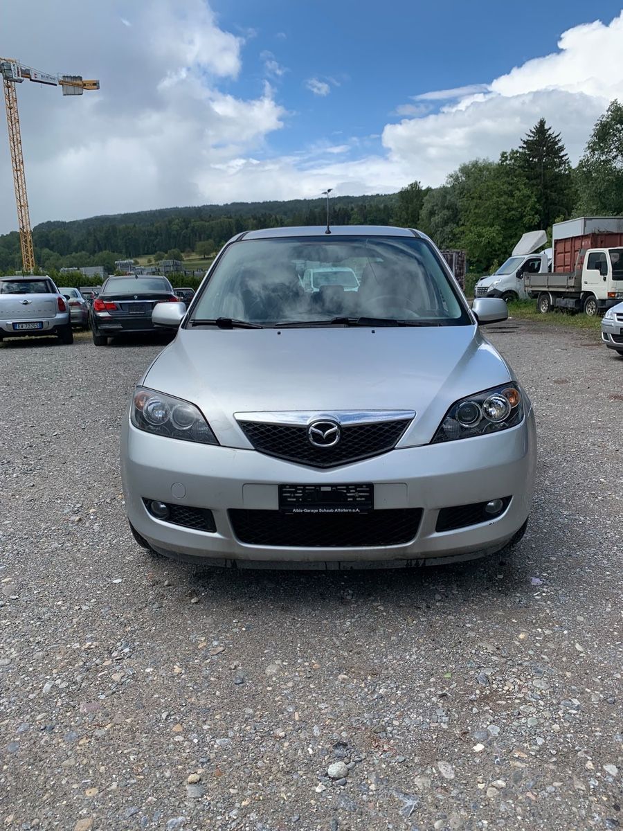 Mazda Autos: Frische MFK – D'occasion à Dietikon par M.C1998