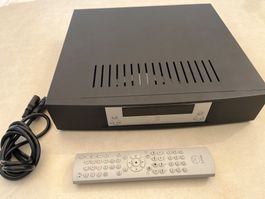 Linn Akurate Kontrol stereo/AV surround pre-amp