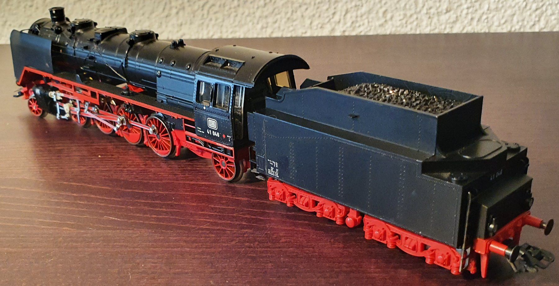 Märklin Modelleisenbahnen: MÄRKLIN:DB DAMPFLOK BR 41 MFX DIGITAL MIT RAUCHSATZ – Gebraucht aus Biglen von taunus82 2