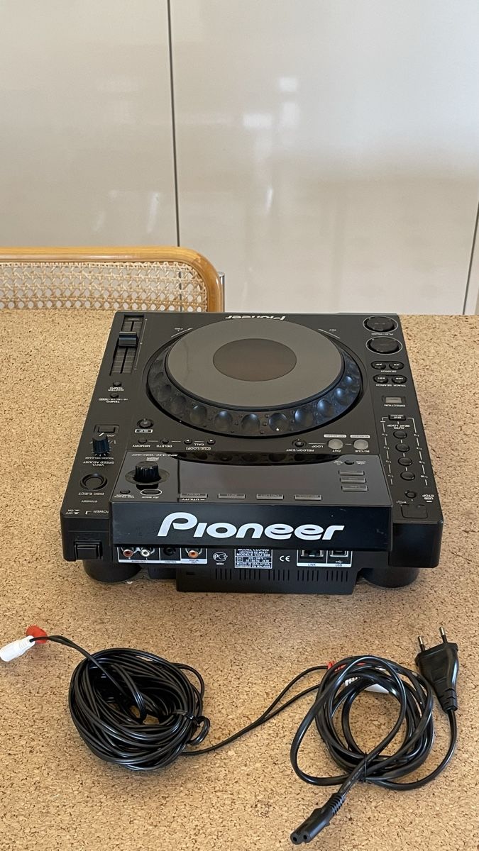 Pioneer Lettore multimediale & Streamer: Pioneer CDJ-900 – Usato da Zürich venduto da nic_syf6 4