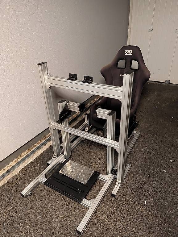 Giochi: Châssis simracing profilé alu – Usato da Bevaix venduto da yle_9hb2 2