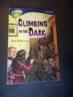 Livre "Climbing in the Dark" Oxford Treetops cgt