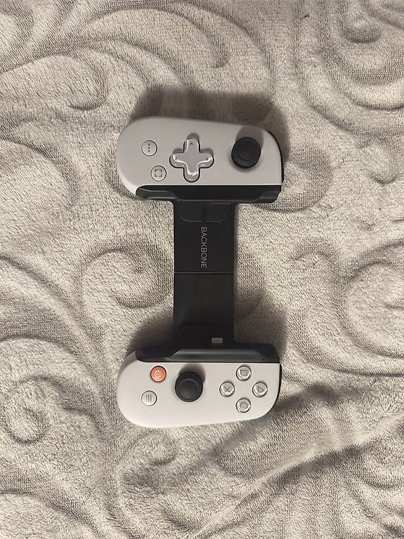 Sony Controller: Sony backbone – Neu (gemäss Beschreibung) aus Sarnen von eri_nxk6
