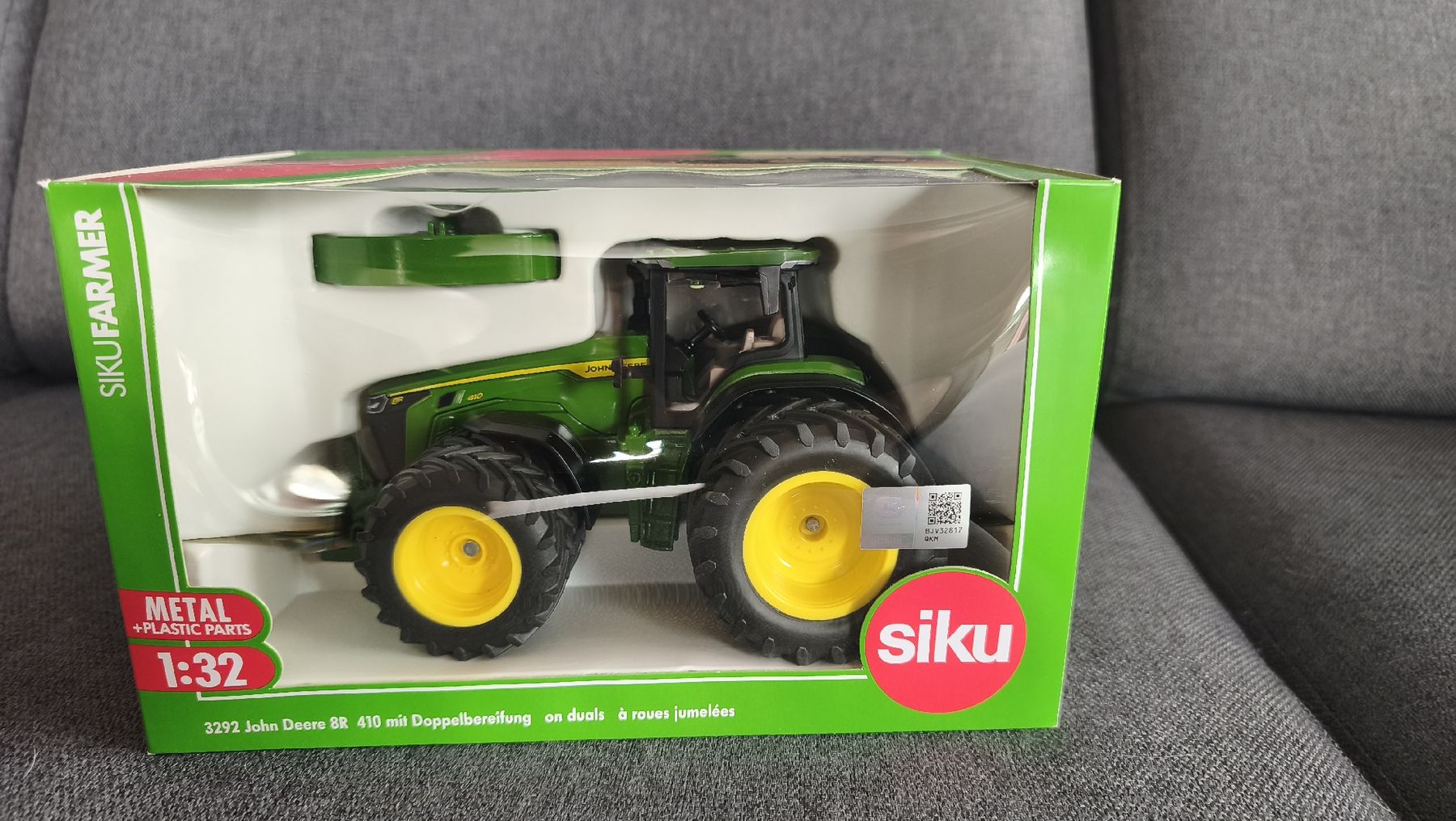 Siku Jouets: siku john deere 1:32 – Neuf avec emballage d'origine à Büsserach par Karri