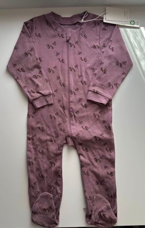 Fixoni Strampler mit Füssen / Gr. 92 - NEU