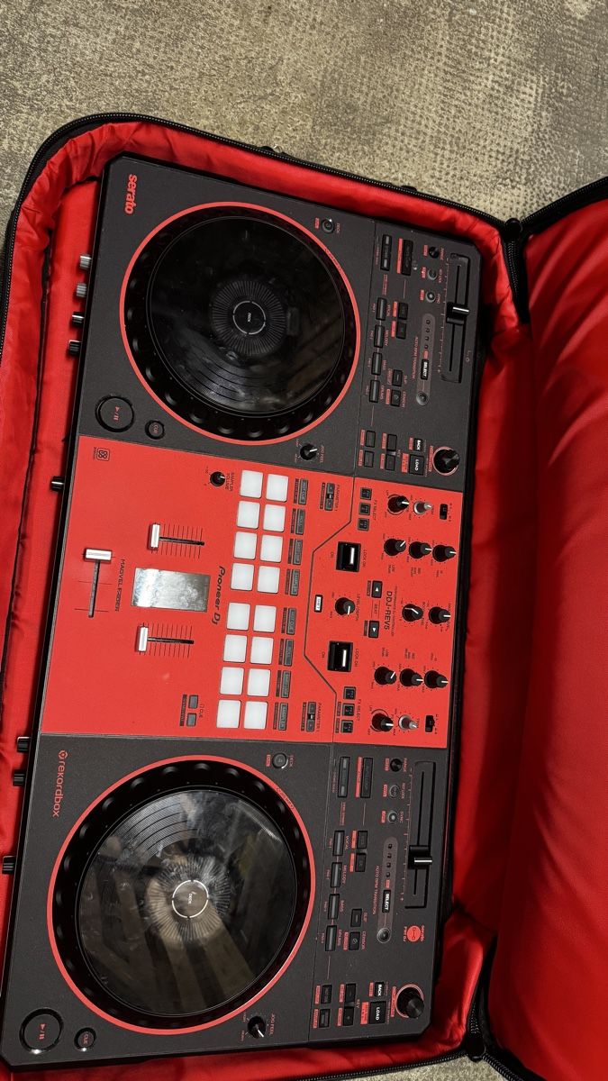 Systèmes de contrôle: DDJ-REV5  Controller  pioneer – D'occasion à Muttenz par gon_l2bc 3