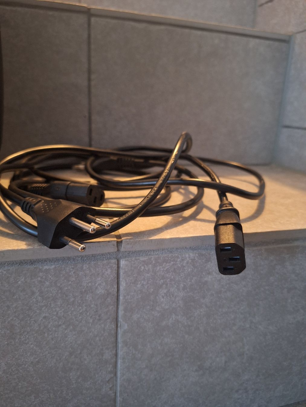 Genelec Casse acustiche: 2x Genelec 4020C Aktiv Studio Monitore – Usato da Muhen venduto da Elehrerin 1