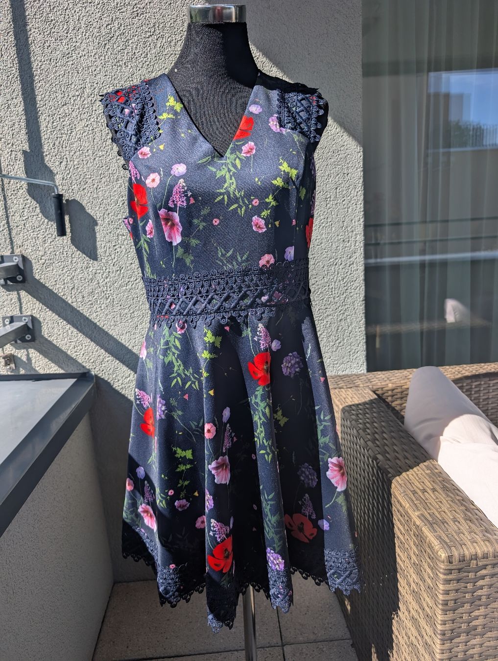 Ted Baker Kleider: Ted Baker Kleid Grösse 4/42 – Gebraucht aus Richterswil von Estreja9 3