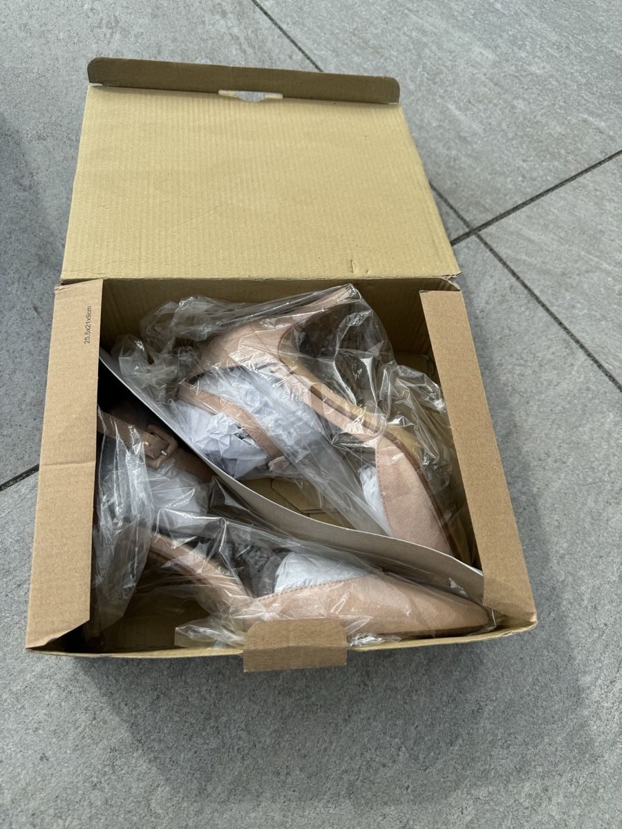 Mango Damenschuhe: Escarpins Mango beige – Gebraucht aus Gland von cam_5z9v 1