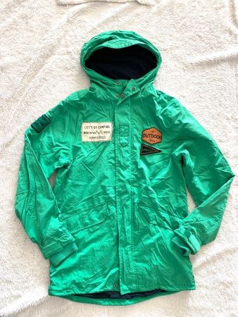 Neuwertige Jacke/ Parka grün ZARA Gr. 164