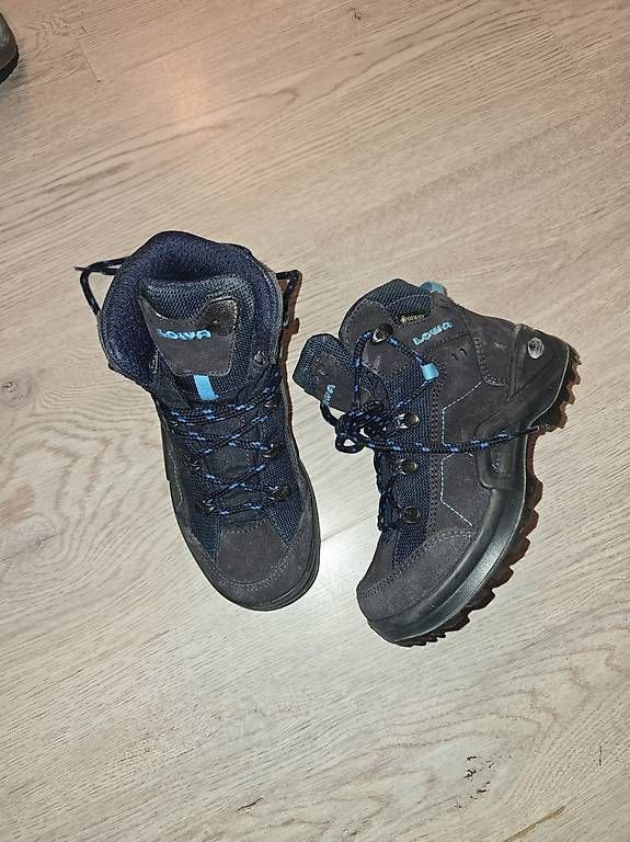 Scarpe per ragazzi: Lova wanderschuhe gr 29 – Usato da Rodersdorf venduto da wer_6kyb 1