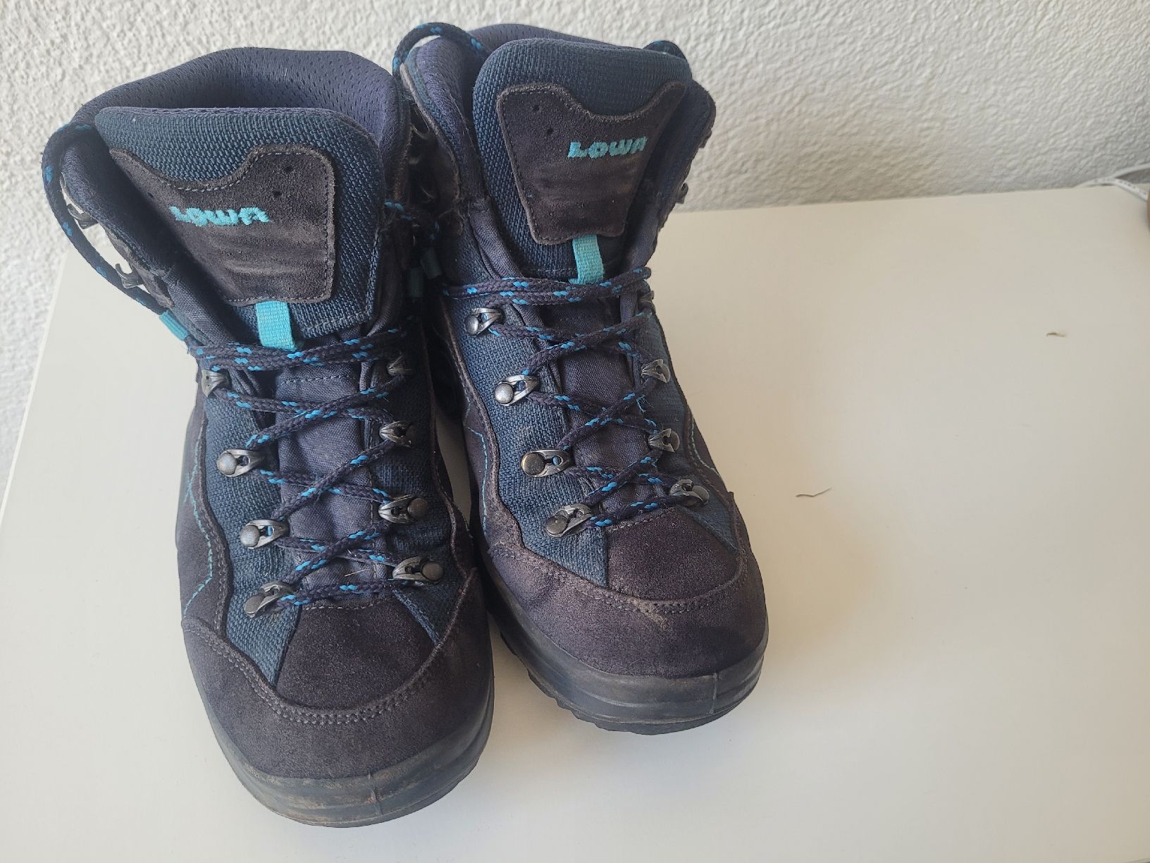 Lowa Scarpe per ragazzi: Wanderschuhe Lowa Gr 37n – Usato da Winterthur venduto da pajk12 1
