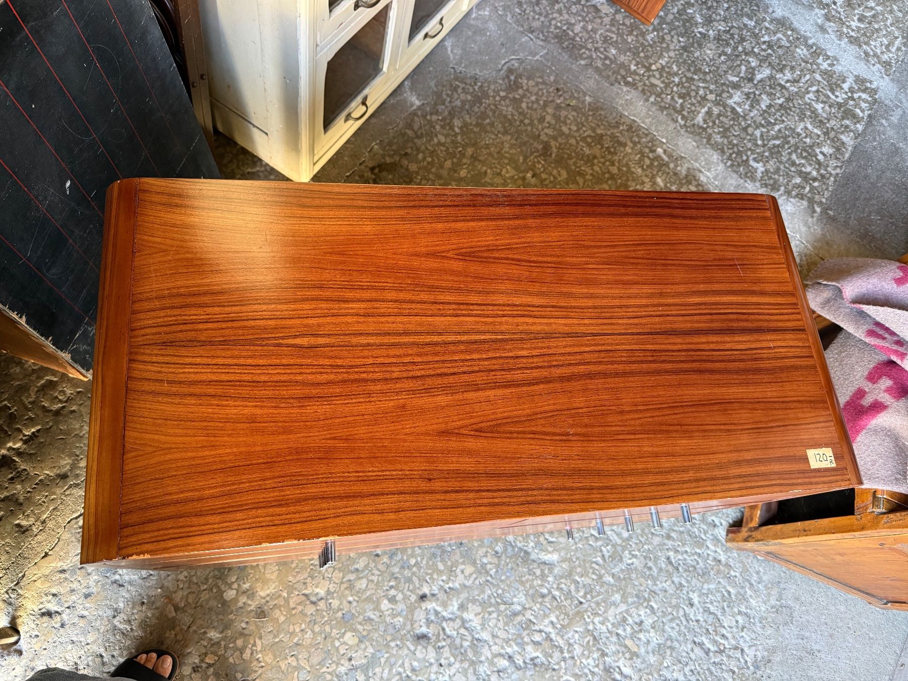 Cassettiere: Commode vintage, milieu XXeme  – Usato da Les Bayards venduto da aout 4