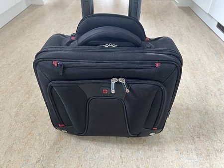 Laptoptasche mit Rollen
