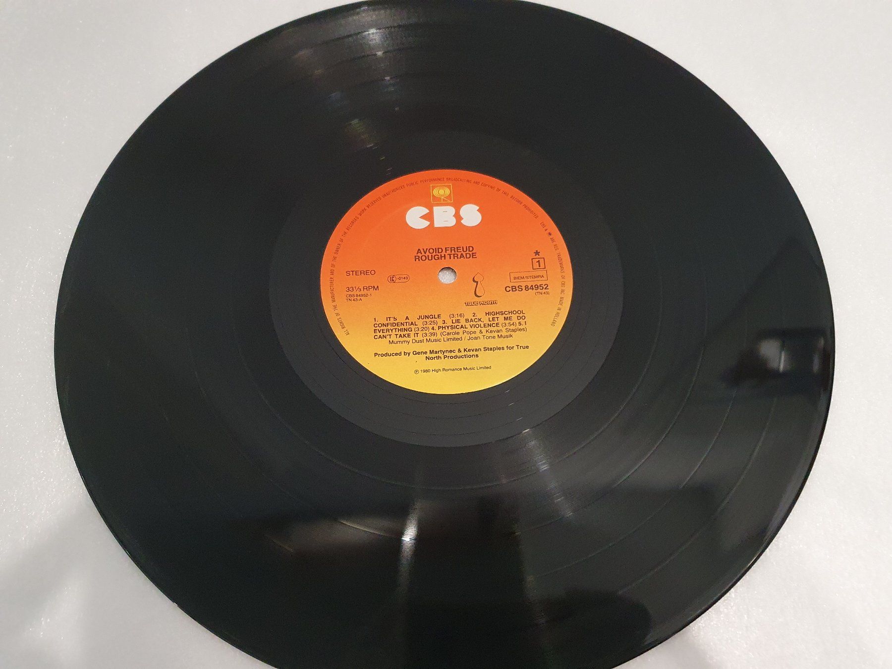 Dischi in vinile: Rough Trade – Avoid Freud – Usato da Uster venduto da Vinyl-Leidenschaft 4