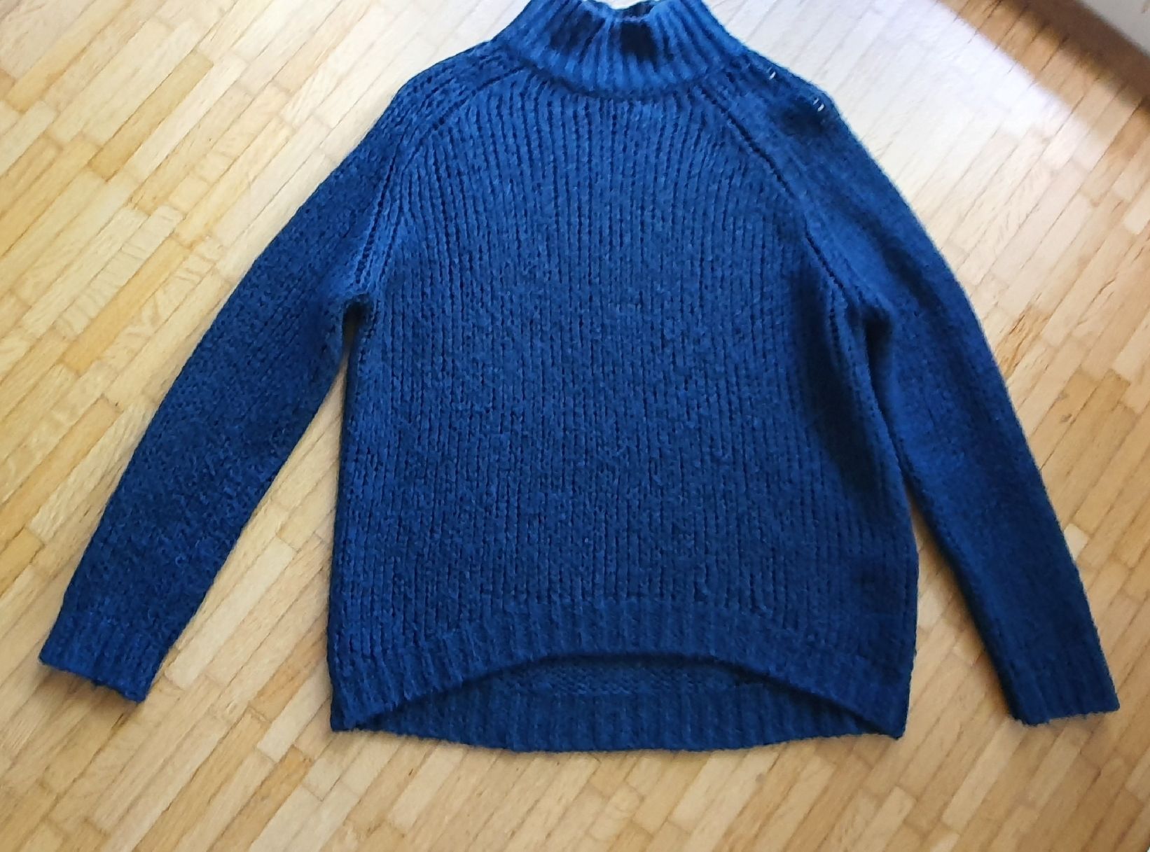 Massimo Dutti Pulls & Sweat-shirts: Massimo Dutti Pullover – D'occasion à Basel par Kristal4 4