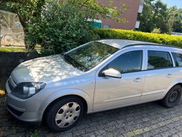 Opel Astra Kombi Silber 93613 km 2005 zu verkaufen