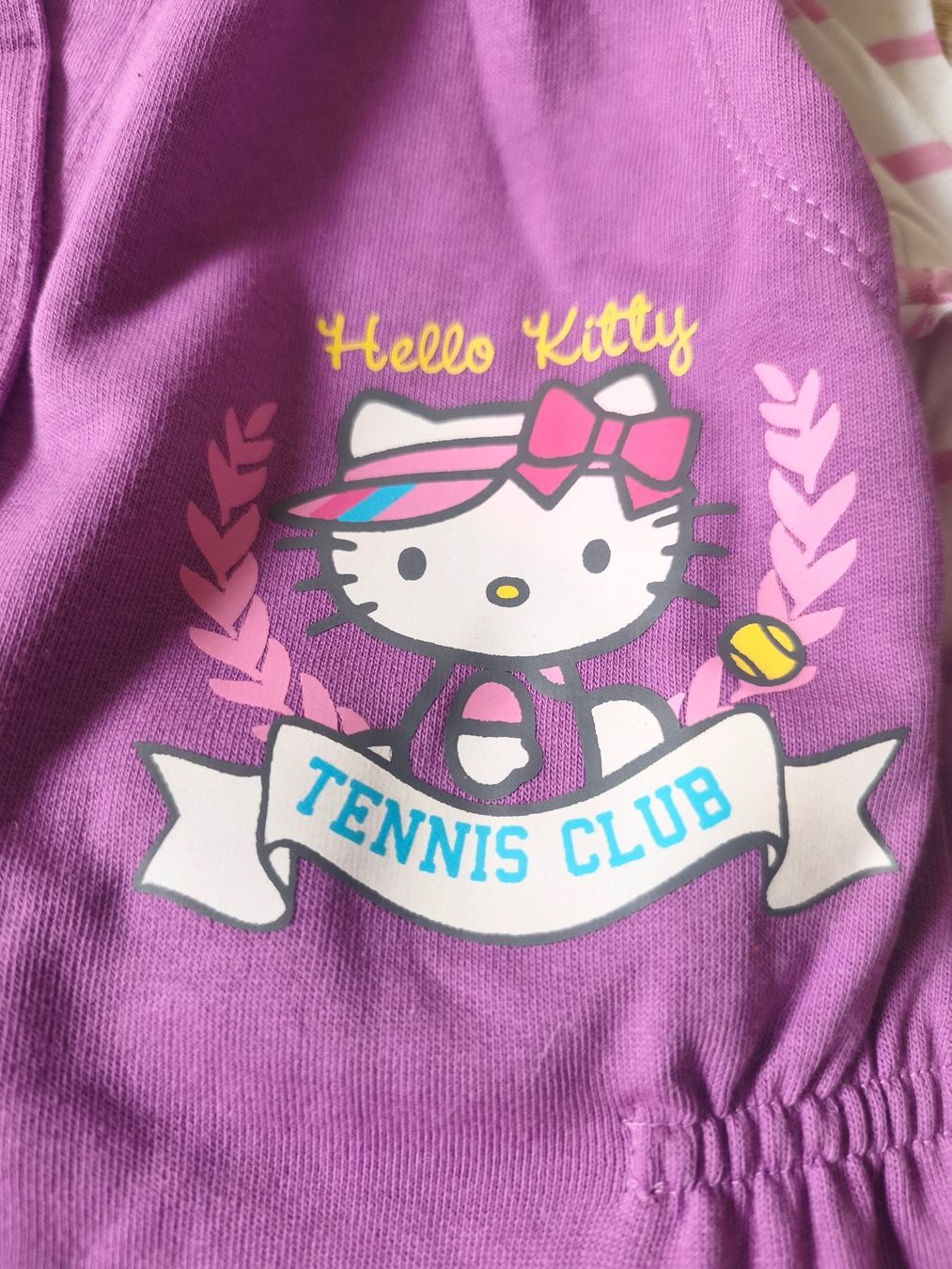 Completi: ENSEMBLE 3 PIECES HELLO KITTY – Nuovo (secondo la descrizione) da Mervelier venduto da ZORHA 1