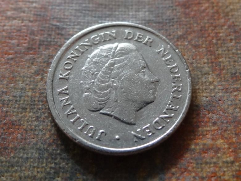 Alle Münzen: PAYS-BAS  Nederland  10  Cent  1970 – Gebraucht aus Romanel-sur-Lausanne von Swift13 1