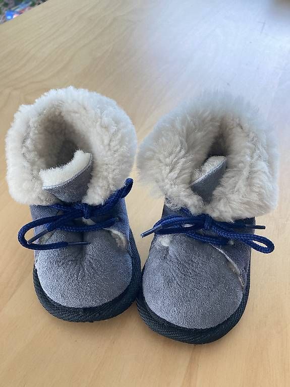Herrenschuhe: Lammfellfinken/ Lammfellschuhe – Gebraucht aus Buttisholz von sozifrosch