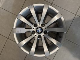 BMW Alufelge 3er E46/ E90 / E91 8x17 ET34 gebraucht silber