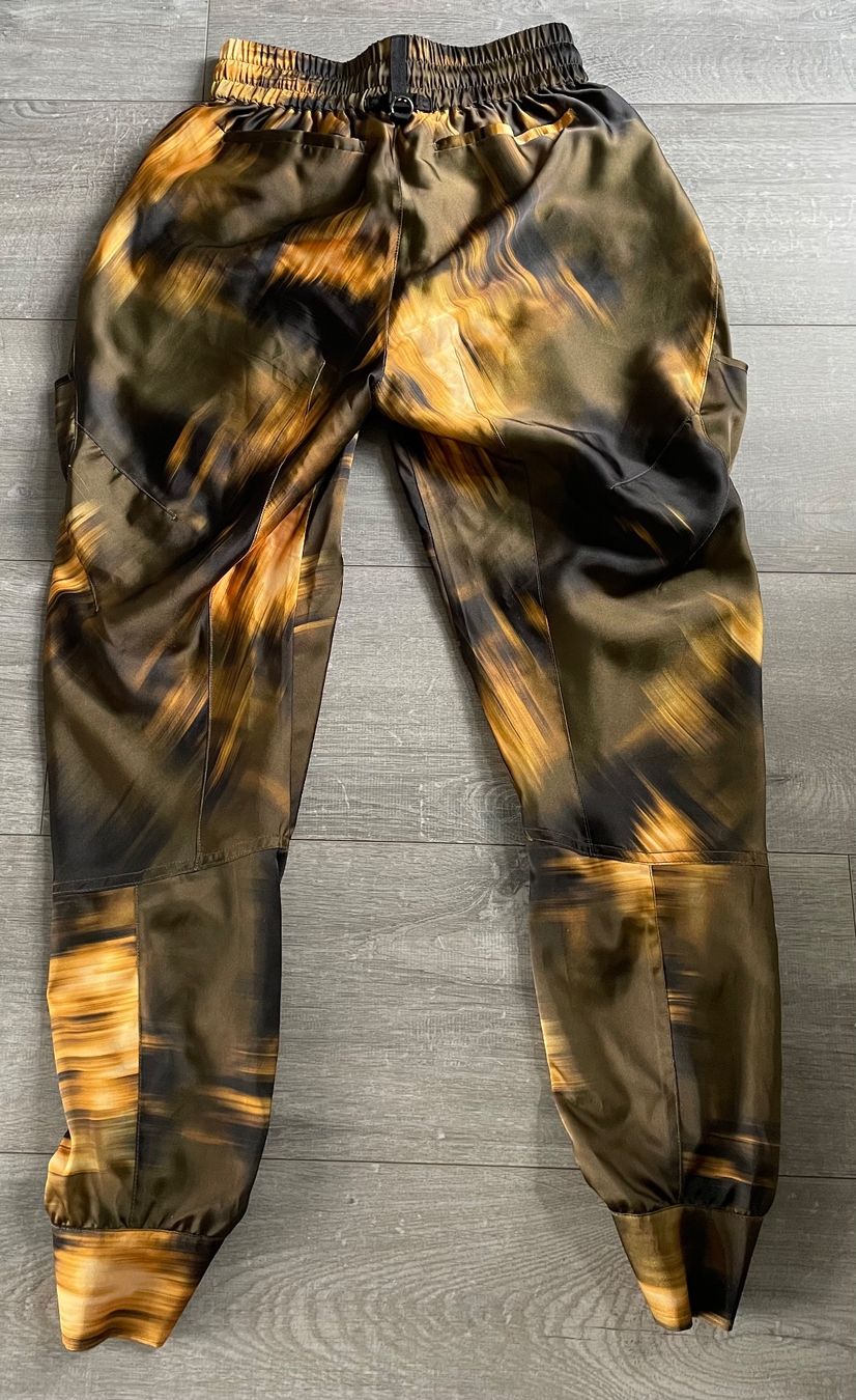 Hosen: Pantalon High Use, taille 34 – Gebraucht aus Vernayaz von Veron1 6