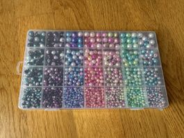 Perlen-Set / Bastelperlen in polychrom, 4 Grössen ca 2‘400 