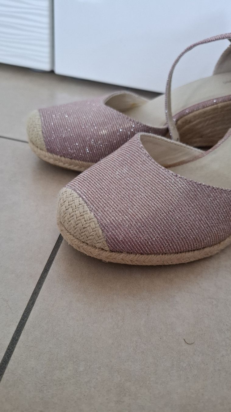 Scarpe da donna: Keilsandaletten - Grösse 40 – Nuovo (secondo la descrizione) da Rickenbach b. Wil venduto da VeryLovelyThings 2