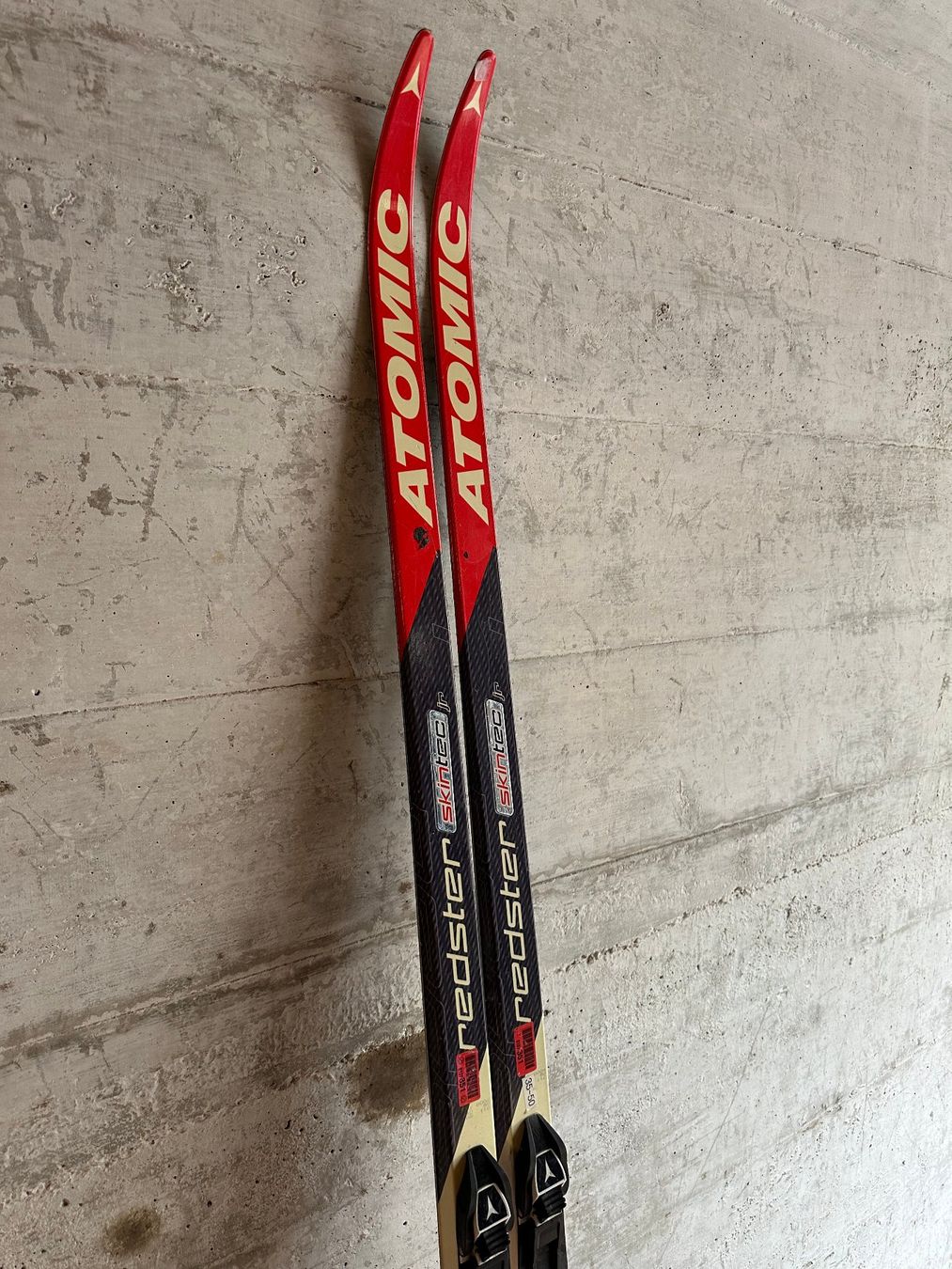 Atomic Skis: Langlaufski 175CM Klassisch Atomic Junior – Gebraucht aus Emmenbrücke von karkarkar 1