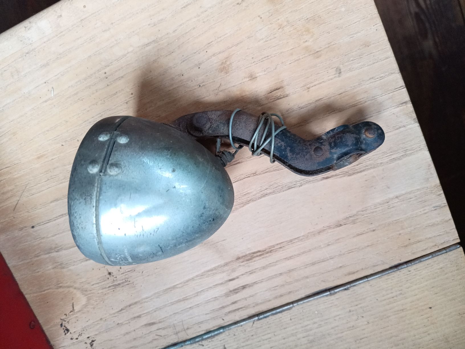 Lampade: Oldtimer Velolampe Lucifer Swiss Made – Usato da Trub venduto da Eneah 2