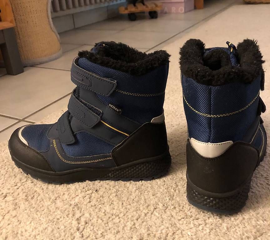 Scarpe per ragazzi: Bottes de neige  37 garçon – Usato da La Sarraz venduto da ann_kaline 3