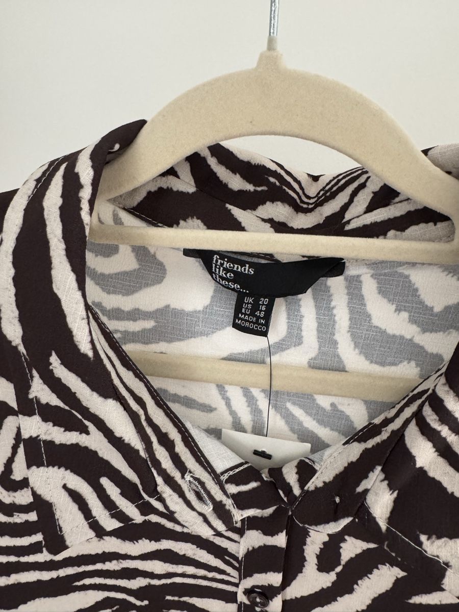 Blusen: Friends Like These Zebra Hemd Bluse – Neu und originalverpackt aus Zürich von di_archive 2