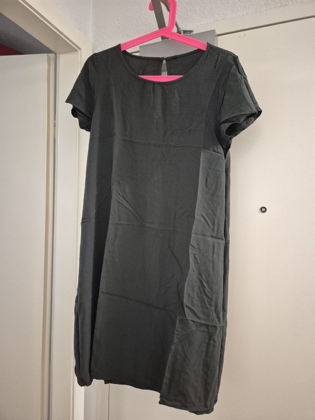 Vestiti: 6 Sommerkleider – Usato da Bern venduto da Lioness72 4
