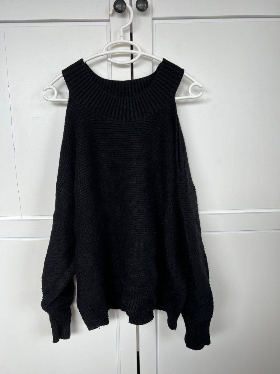 Pulls & Sweat-shirts: ZARA Strickpullover mit freien Schultern, Size S – D'occasion à Muri b. Bern par SigridW 2