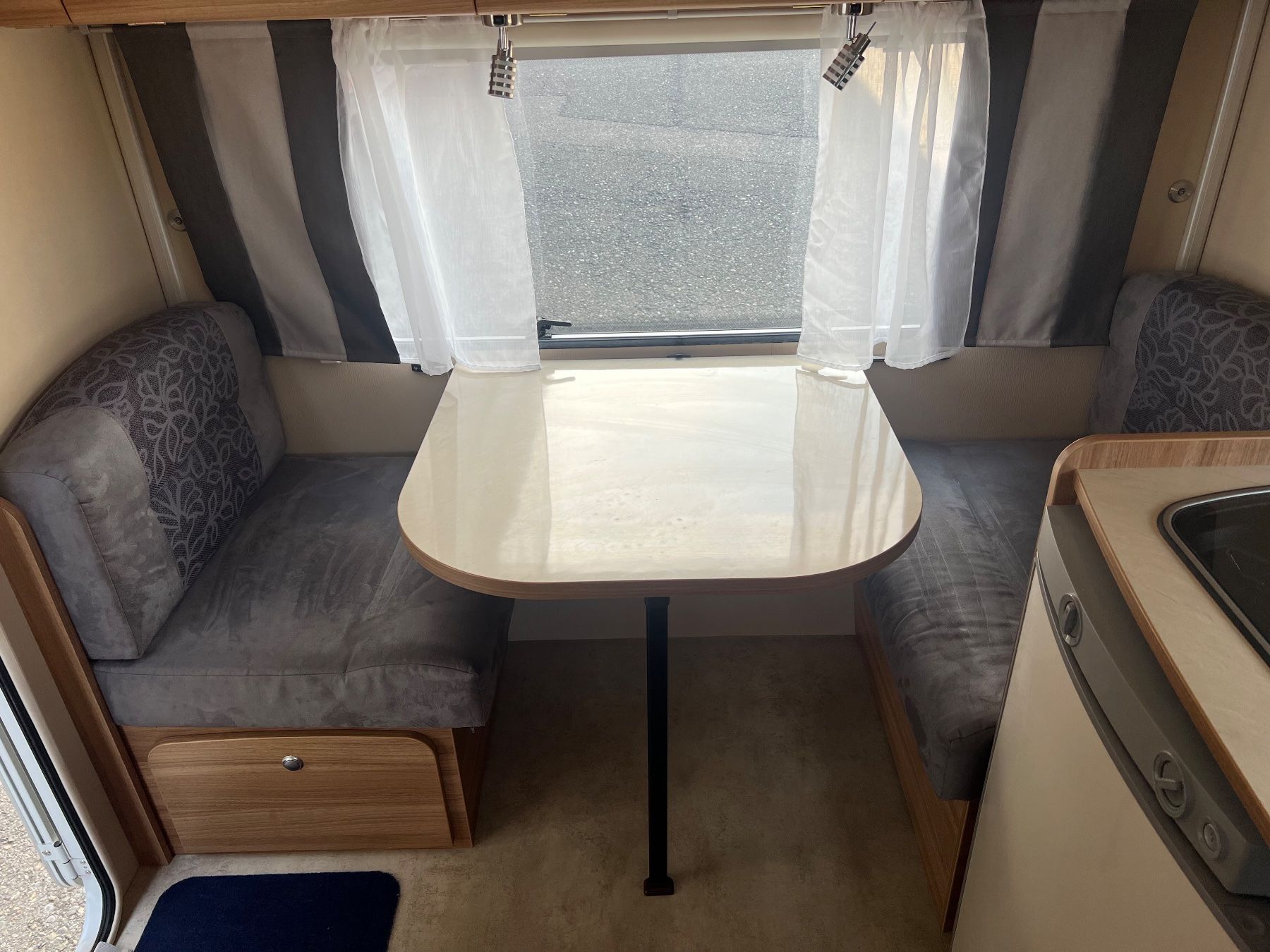 Trigano Véhicules de camping: Wohnwagen Trigano Silver 340 CP – D'occasion à Bad Zurzach par Zurzicamper 3