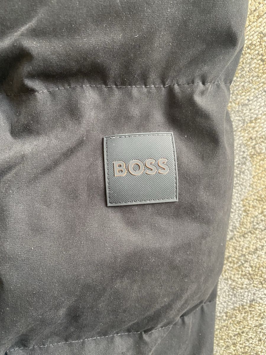 Hugo Boss Giacche: Hugo Boss  Jacket - New – Nuovo e nell'imballaggio originale da Kloten venduto da liu_65tx 3