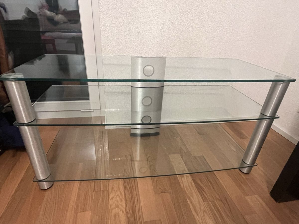 Mobili TV: TV Stand – Usato da Nyon venduto da jac_zxj6