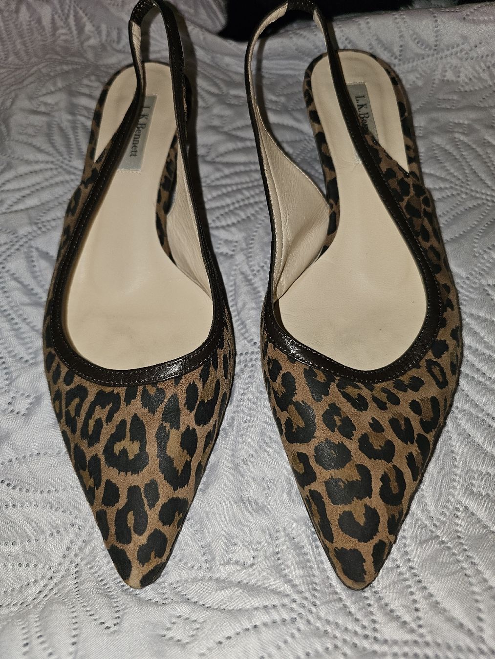 Damenschuhe: Escarpins L.K.Bennett pointus léopard T40 cuir – Gebraucht aus Tecknau von Anadias