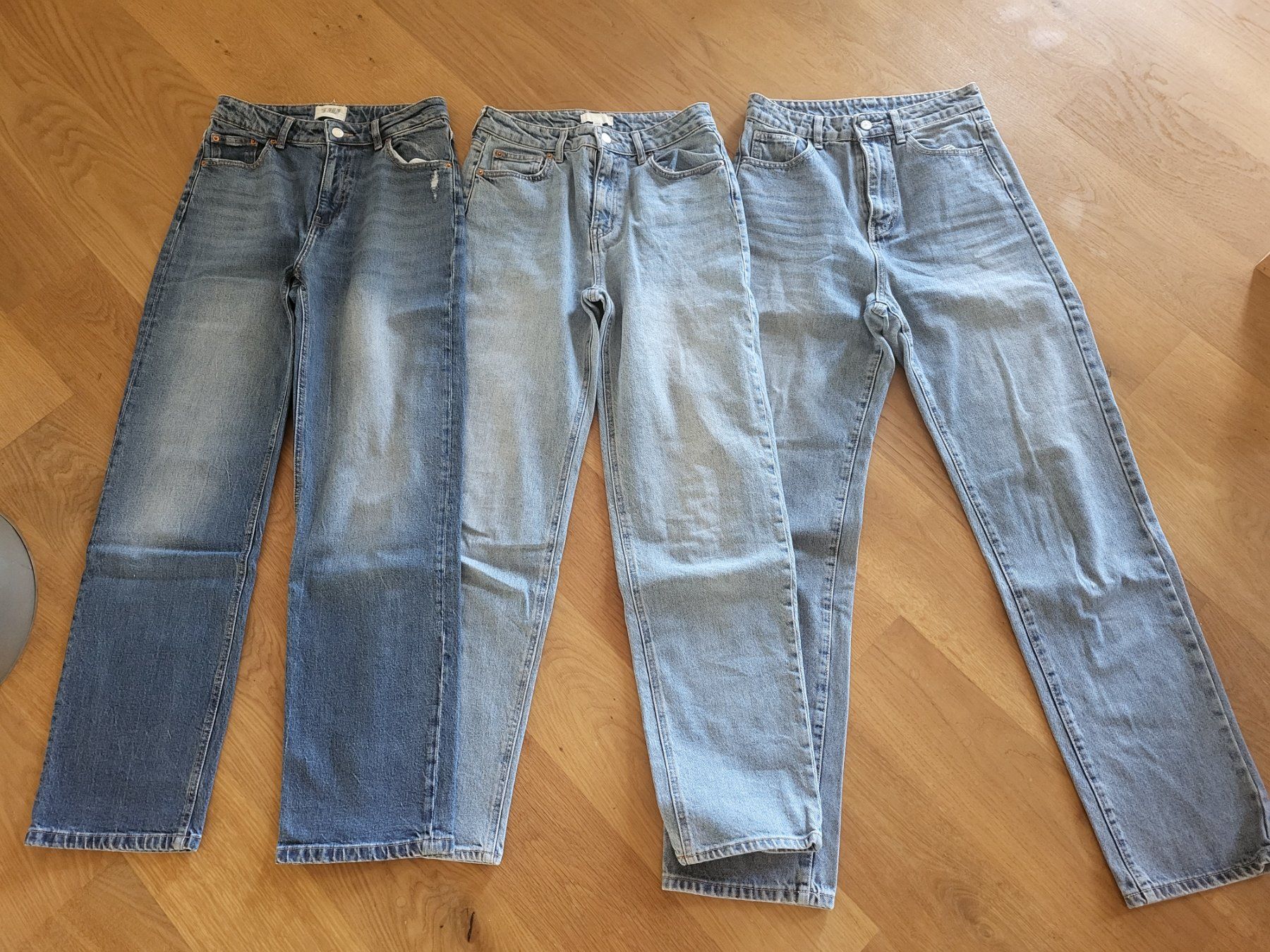Jeans: Damen Jeans 3er Set, Gr. 38 – Usato da Rünenberg venduto da Bille77 1