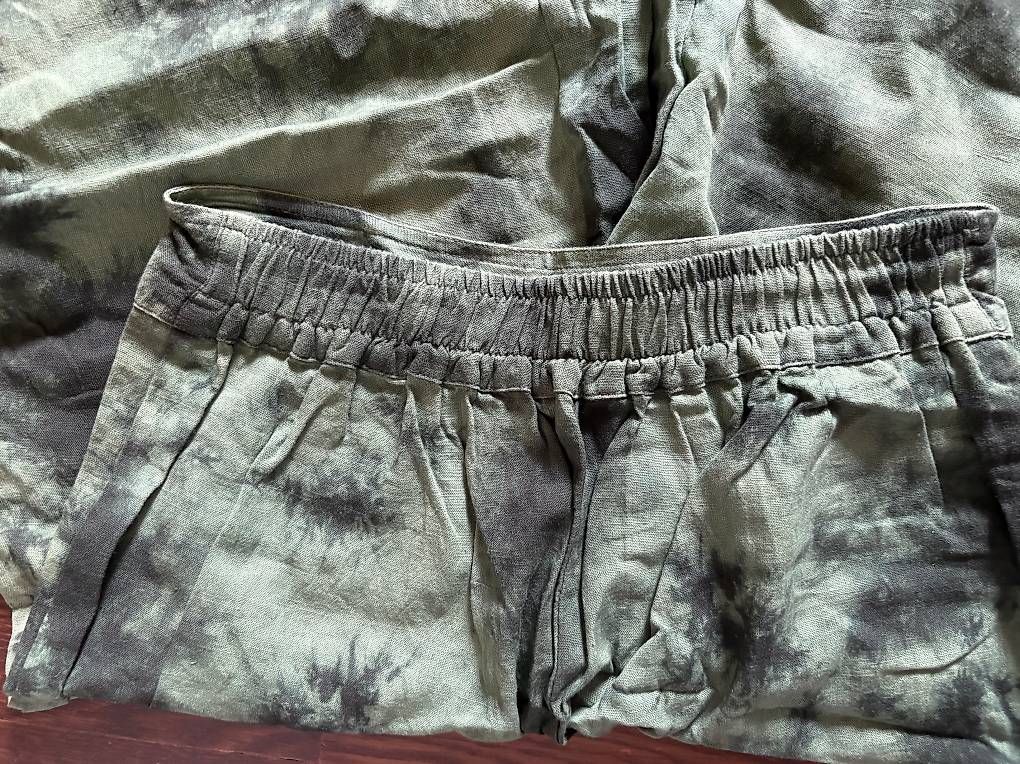 Pantaloni: Tie dye batik ausgestellte Sommerhose – Nuovo (secondo la descrizione) da Zürich venduto da sho_9b69 2