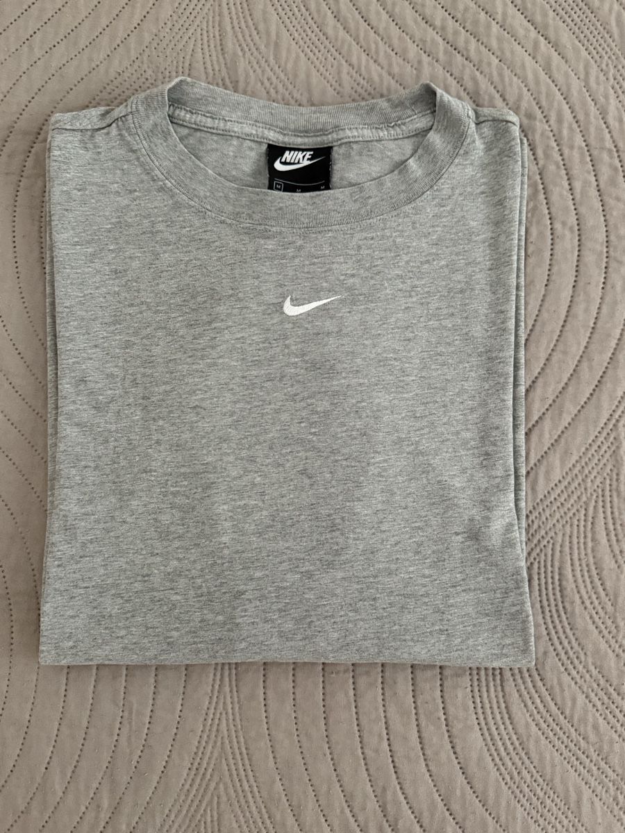 Nike T-Shirts: Maglia Nike – Neu (gemäss Beschreibung) aus Cadenazzo von Marika98e