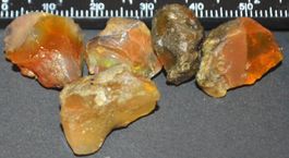 Mineralien Set L-5350 – 5 Nicht Hydrophan äthiopischer Opal