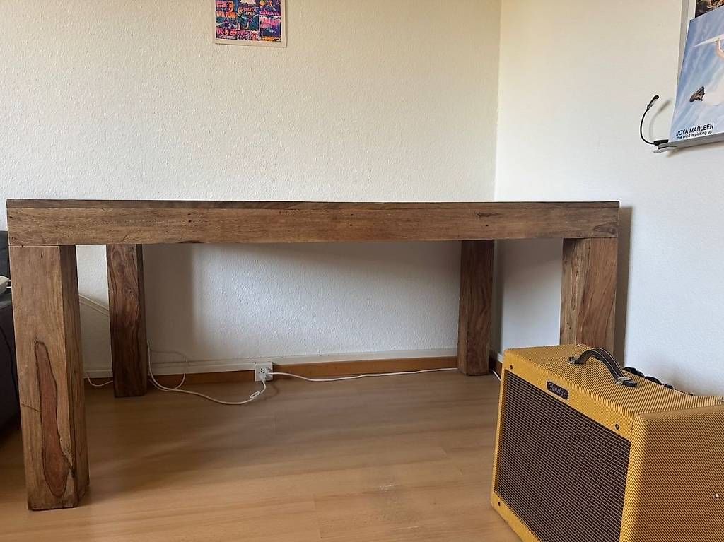 Tische: Esstisch Massivholz – Gebraucht aus Zürich von mariovonow 1