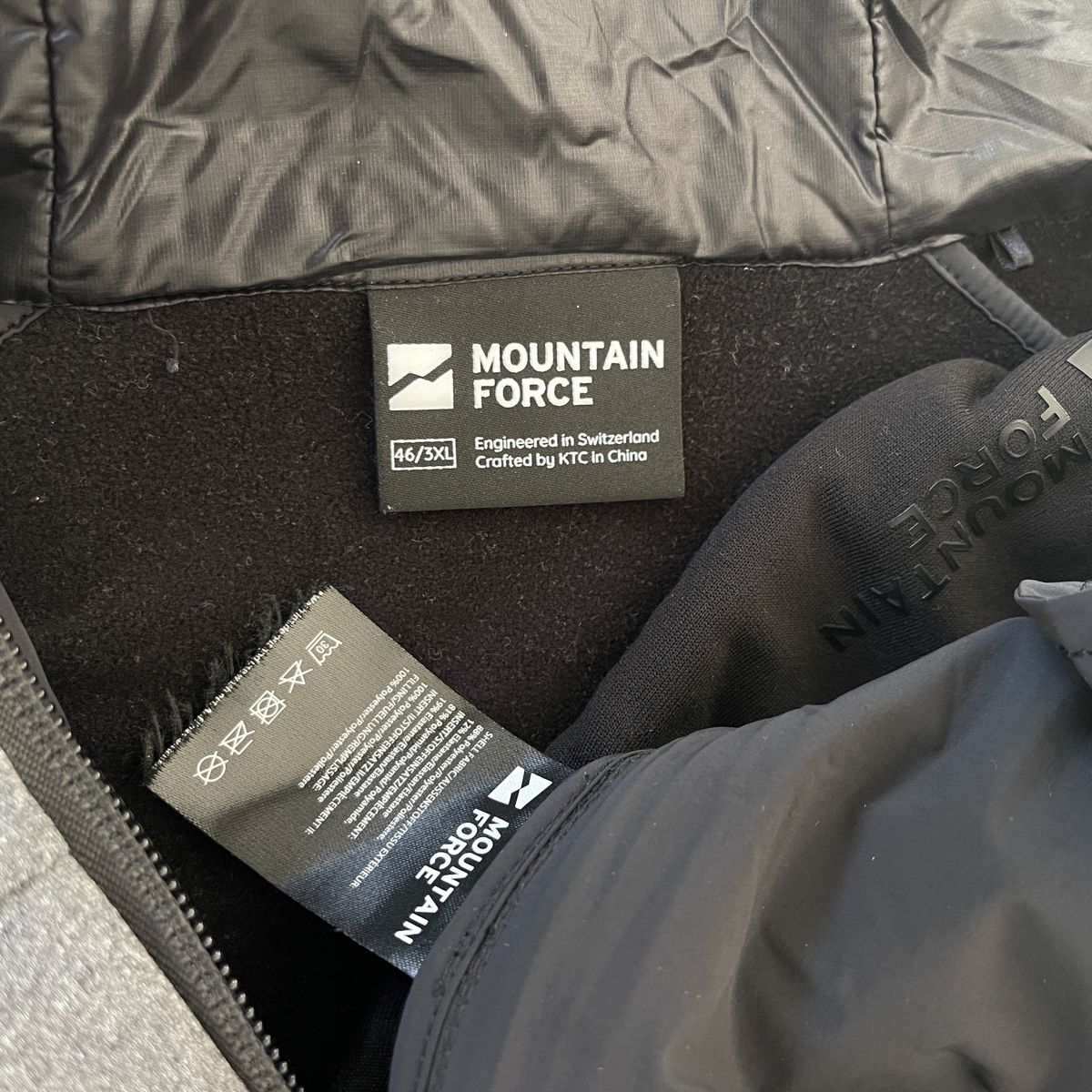 Mountain Force Jacken: MOUNTAIN FORCE Jacket – Neu (gemäss Beschreibung) aus Freienbach von Avviivva_Shop 4