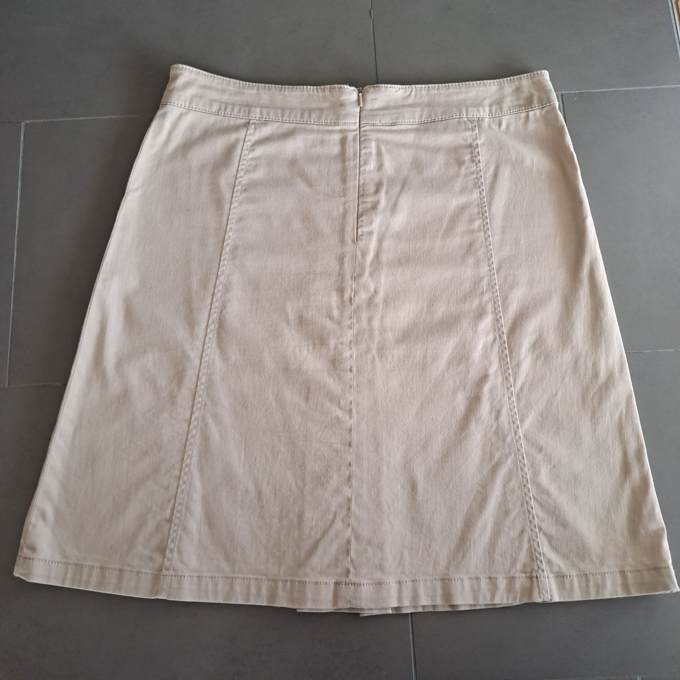 Gonne: Jupe d’été beige – Nuovo (secondo la descrizione) da Le Mont-sur-Lausanne venduto da olatiu 3