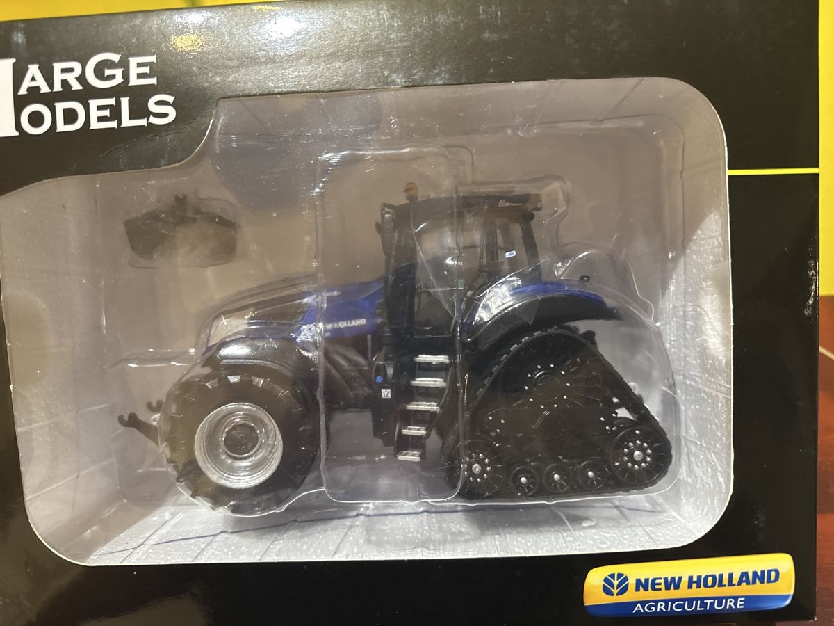 Kit di modellismo & Modellini statici: Modell-Traktor – Nuovo e nell'imballaggio originale da Horriwil venduto da Carrera68 4